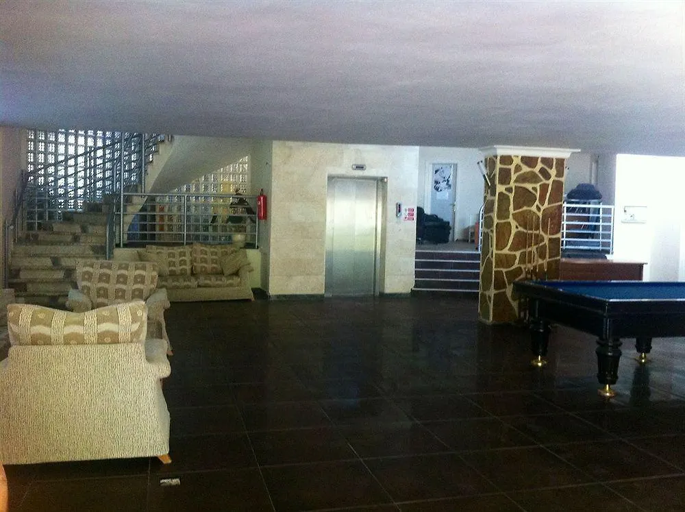 Ponz Hotel Kusadası